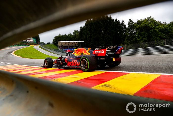 Sergio Pérez, Red Bull Racing RB16B