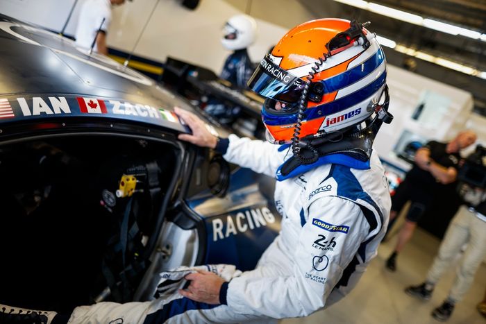 #27 Heart Of Racing Team Aston Martin Vantage AMR LMGT3: Ian James, Zacharie Robichon, Mattia Drudi