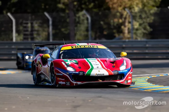#71 AF Corse - Ferrari 488 GTE EVO: Davide Rigon, Sam Bird, Miguel Molina