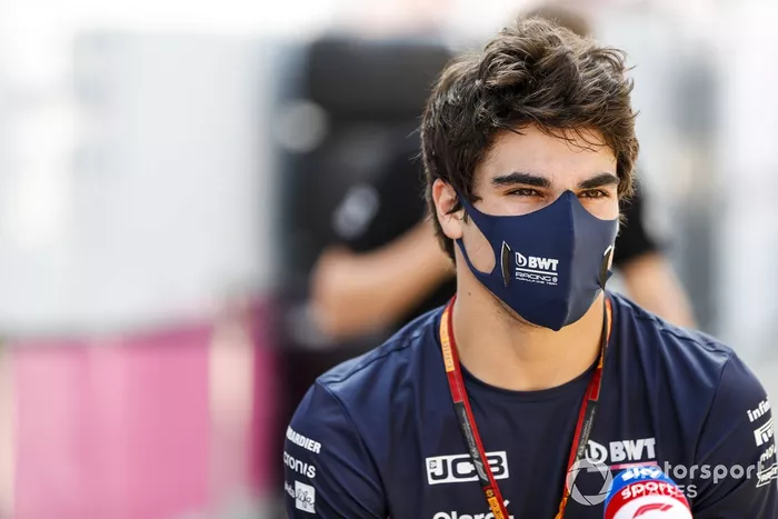 Lance Stroll, Racing Point, habla con la prensa