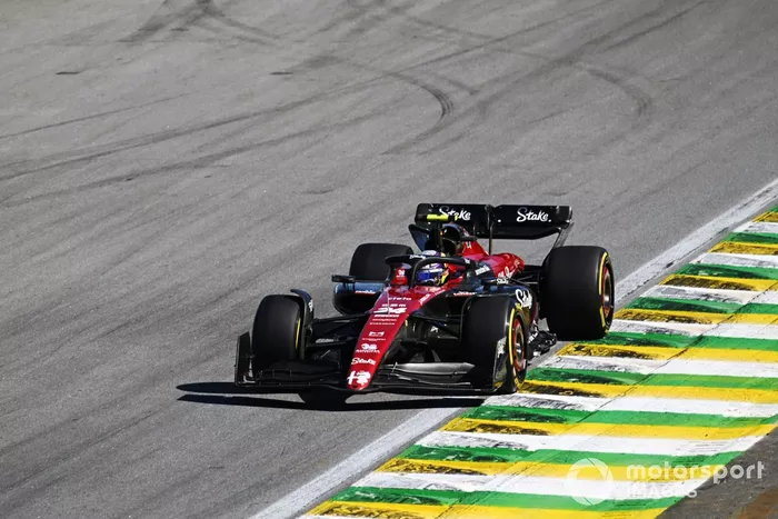 Zhou Guanyu, Alfa Romeo C43