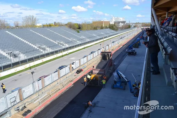 Pit building overview