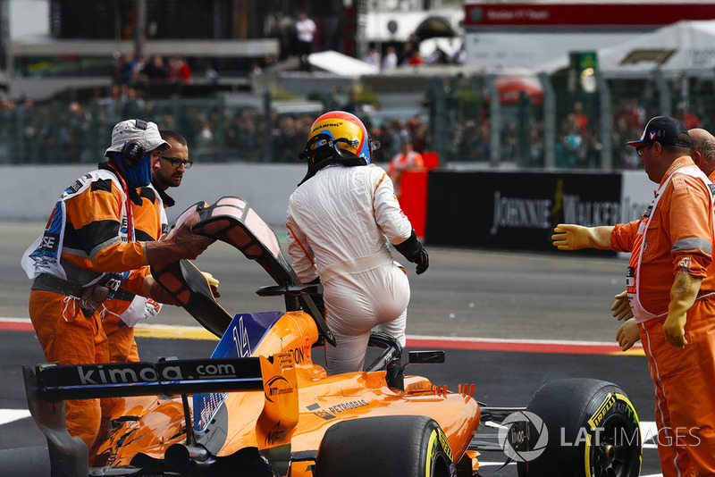 Kecelakaan tikungan pertama GP Belgia 2018 melibatkan Fernando Alonso, Nico Hulkenberg, dan Charles Leclerc