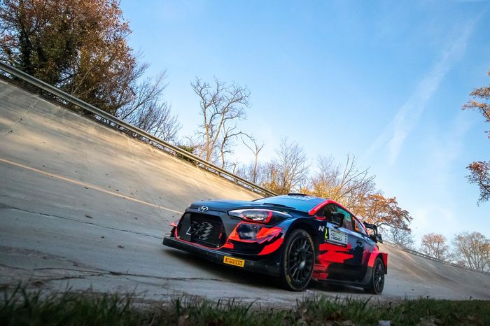 Oliver Solberg, Elliott Edmondson, Hyundai 2C Competition Hyundai i20 Coupe WRC