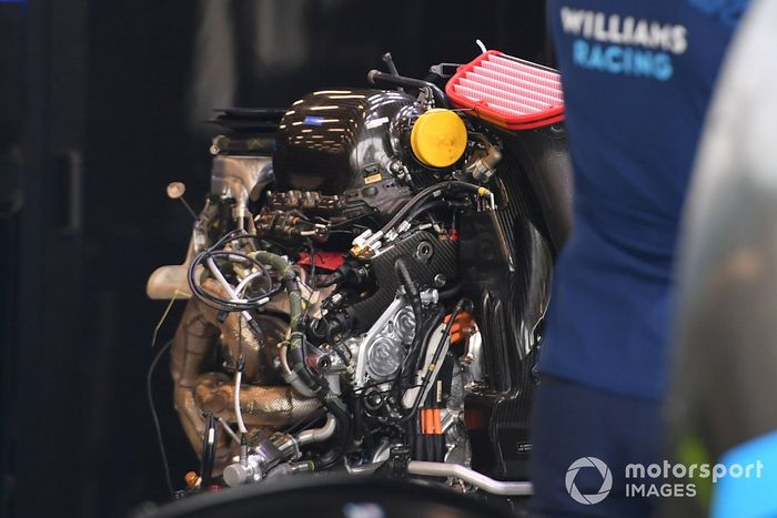 Detalle del motor del Williams FW43B