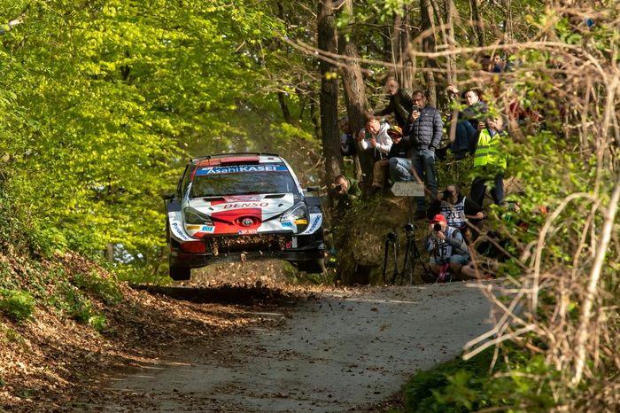 Sébastien Ogier, Julien Ingrassia, Toyota Gazoo Racing WRT Toyota Yaris WRC
