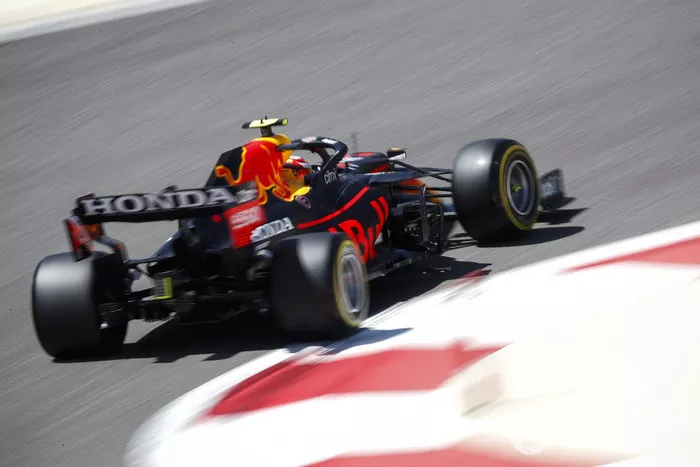 Sergio Pérez, Red Bull Racing RB16B 