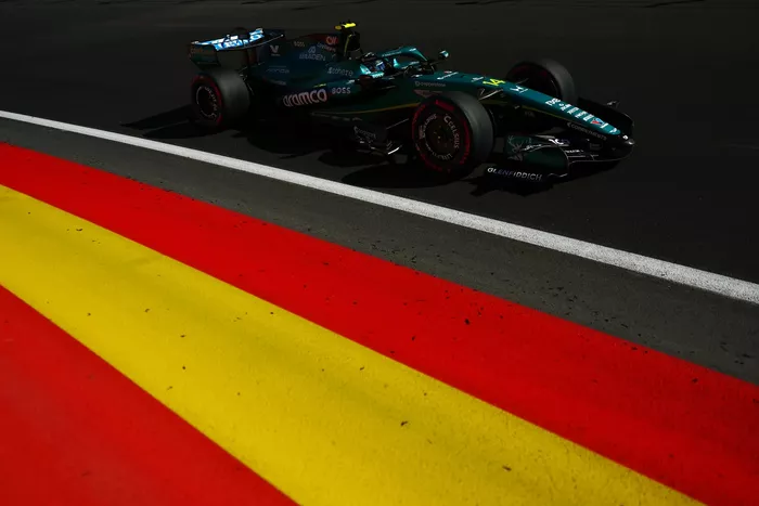Fernando Alonso, Aston Martin