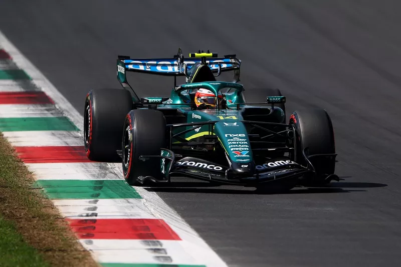 Fernando Alonso, Aston Martin Racing