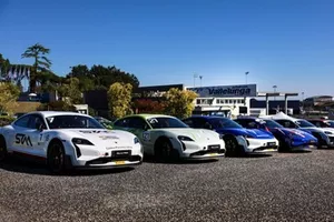 Porsche Taycan Rush a Vallelunga
