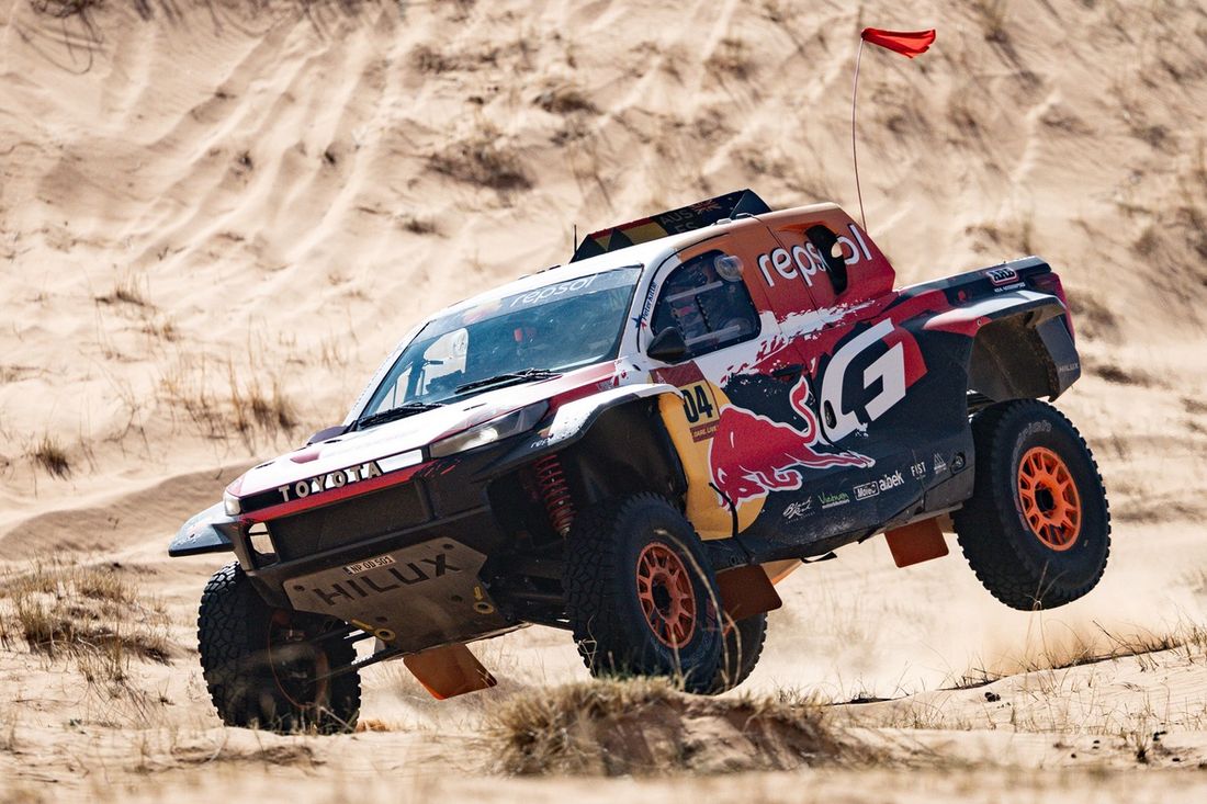 #204 Toyota Gazoo Racing W2Rc Toyota: Toby Price, Armand Monleon