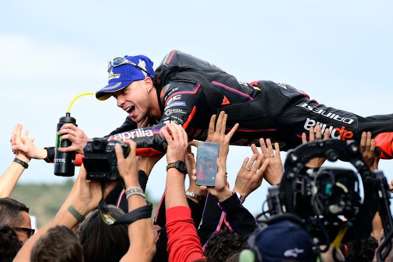 Marco Bezzecchi, Aprilia Racing