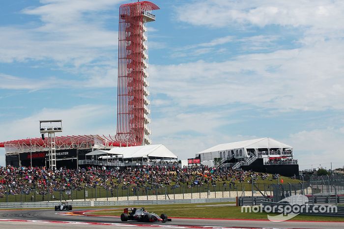 Romain Grosjean, Haas F1 Team VF-16