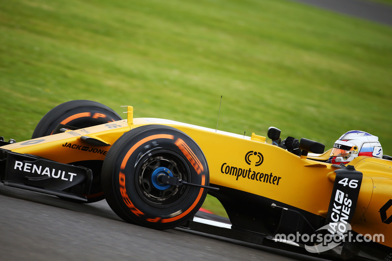 Sergey Sirotkin, pilote d'essais Renault Sport F1 Team R.S.16