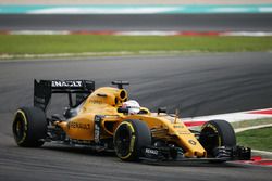 Kevin Magnussen, Renault Sport F1 Team RS16