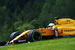 Kevin Magnussen, Renault Sport F1 Team RS16