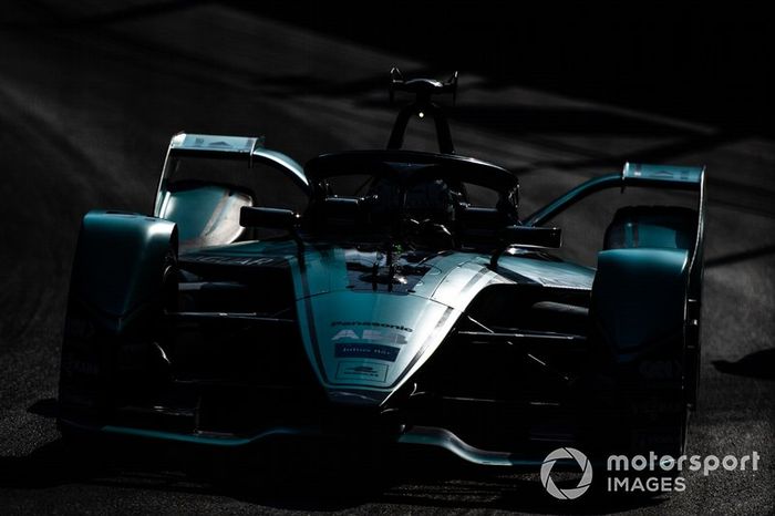 James Calado, Jaguar Racing, Jaguar I-Type 4 