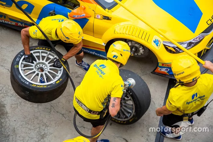Pneus Pirelli - Stock Car Brasil