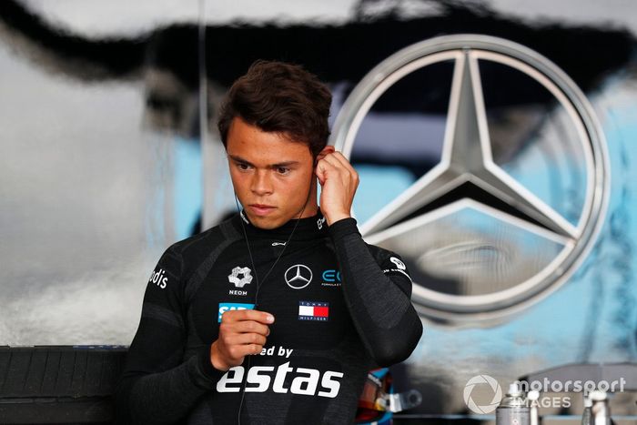 Nyck de Vries, Mercedes Benz EQ, EQ Silver Arrow 02