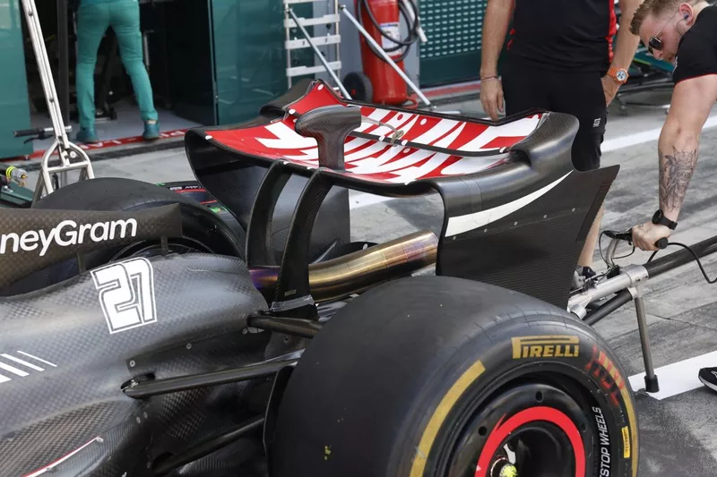 Haas VF-23 