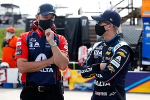 William Byron, Hendrick Motorsports, Chevrolet Camaro Axalta, crew chief Chad Knaus