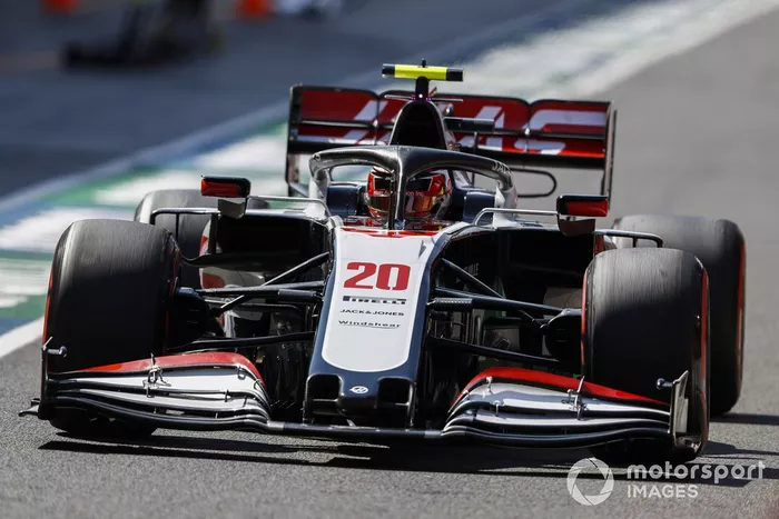 Kevin Magnussen, Haas VF-20
