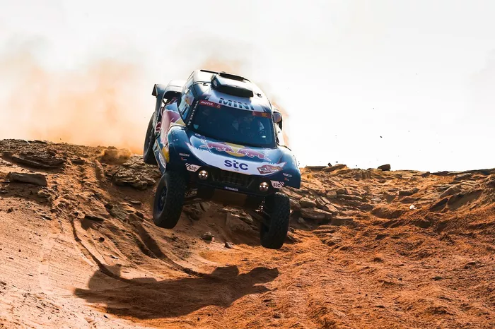 #300 X-Raid Mini JCW Team: Carlos Sainz, Lucas Cruz
