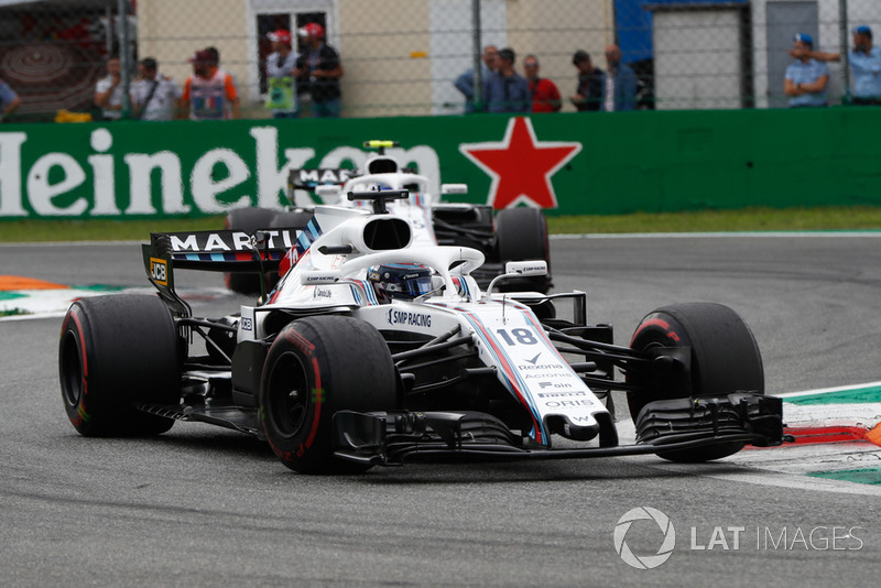 Lance Stroll, Williams FW41, y Sergey Sirotkin, Williams FW41