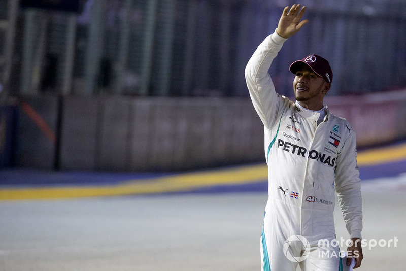 Lewis Hamilton 79. rajtelsősége a Forma-1-ben - F1 2018 - Szingapúri Nagydíj