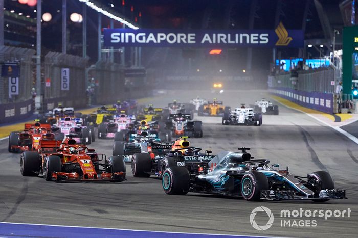 Lewis Hamilton, Mercedes AMG F1 W09 EQ Power+,  Sebastian Vettel, Ferrari SF71H, Max Verstappen, Red Bull Racing RB14, Valtteri Bottas, Mercedes AMG F1 W09 EQ Power+, Daniel Ricciardo, Red Bull Racing RB14, Kimi Raikkonen, Ferrari SF71H