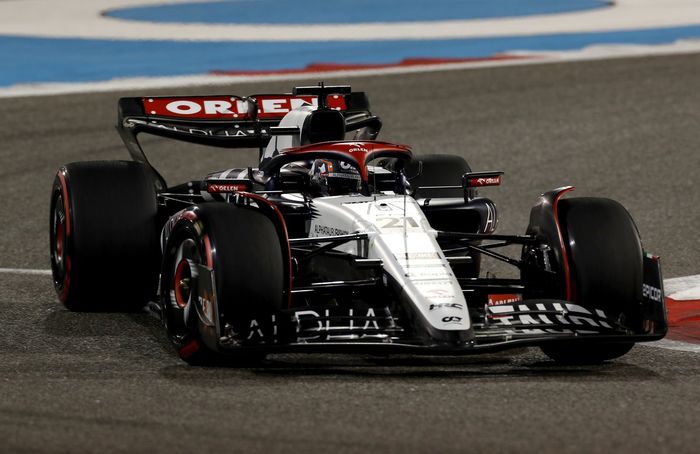 Nyck de Vries, AlphaTauri AT04