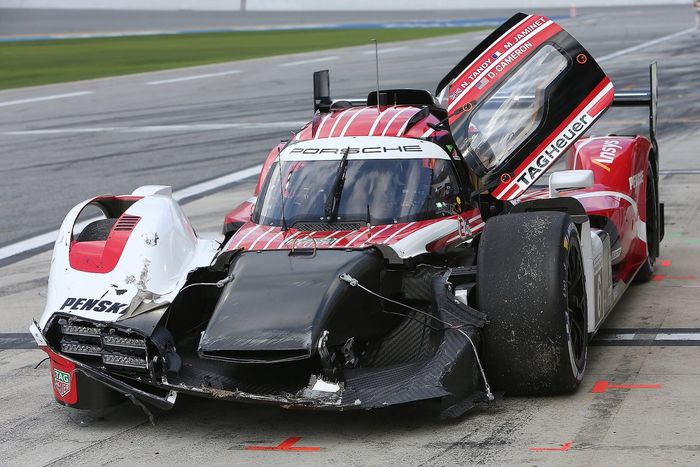 #6 Porsche Penske Motorsports Porsche 963: Mathieu Jaminet, Nick Tandy, Dane Cameron
