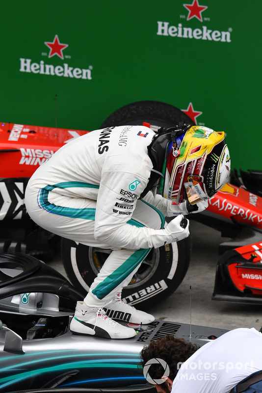 Льюіс Хемілтон, Mercedes-AMG F1 W09 EQ Power+