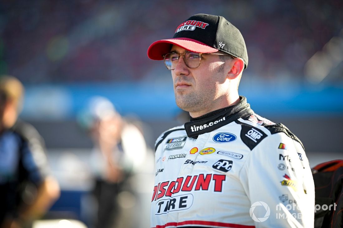 Austin Cindric, Equipo Penske, Discount Tire Ford Mustang