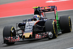 Карлос Сайнс-мол., Scuderia Toro Rosso STR11