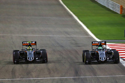 Nico Hulkenberg, Sahara Force India F1 VJM09 and Sergio Perez, Sahara Force India F1 VJM09