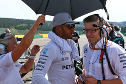Lewis Hamilton, Mercedes AMG F1 en la parrilla