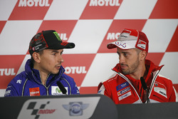 Хорхе Лоренсо, Yamaha Factory Racing, Андреа Довіціозо, Ducati Team