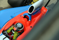 Tim Macrow tests the Formula Thunder 5000