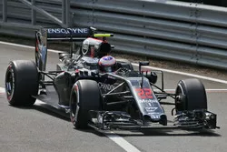 Jenson Button, McLaren MP4-31