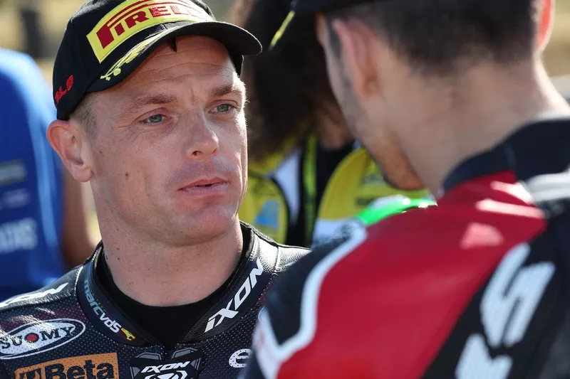 Sam Lowes