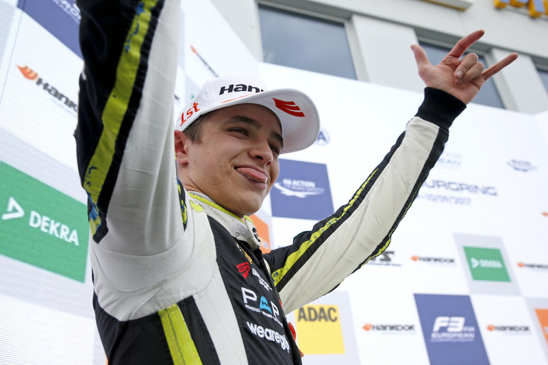 Podium: Ganador, Lando Norris, Carlin Dallara F317 - Volkswagen