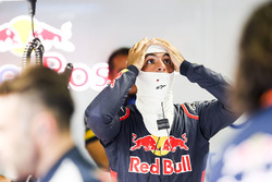 Карлос Сайнс-мл., Scuderia Toro Rosso