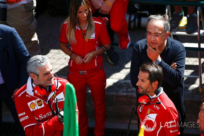Maurizio Arrivabene, director del equipo, Ferrari, Sergio Marchionne, Director Ejecutivo, Chrysler F