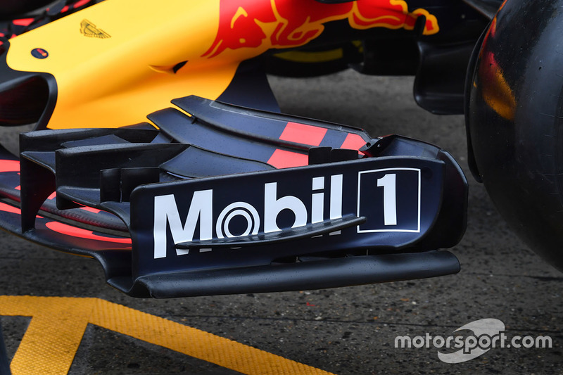Переднее крыло Red Bull RB13