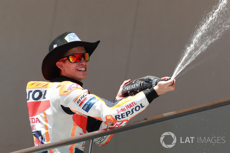 Podium : le vainqueur Marc Marquez, Repsol Honda Team