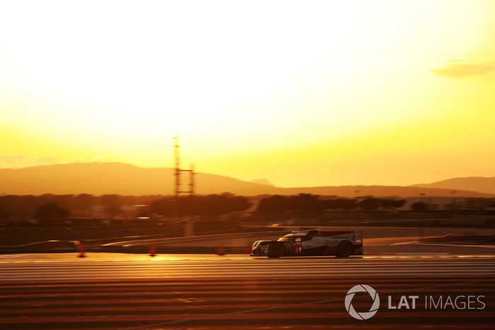 #7 Toyota Gazoo Racing Toyota TS050: Mike Conway, Alexander Wurz, Jose Maria Lopez, Sébastien Buemi, Anthony Davidson