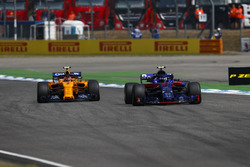 Pierre Gasly, Toro Rosso STR13, leads Stoffel Vandoorne, McLaren MCL33