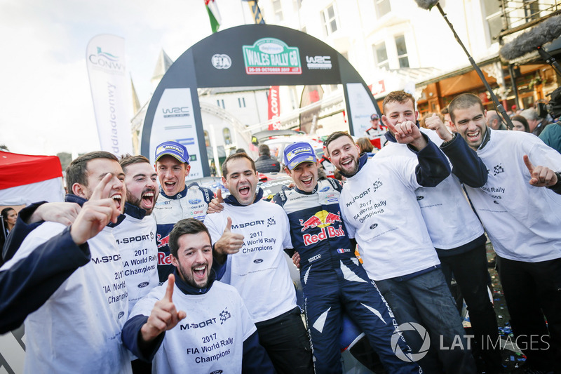 Campeones del mundo Sébastien Ogier, Julien Ingrassia, Ford Fiesta WRC, M-Sport