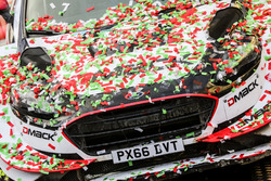 Yarış galibi Elfyn Evans, Daniel Barritt, Ford Fiesta WRC, M-Sport